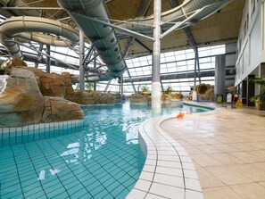 Pool - 6 Person Holiday Home on a Holiday Park in Nørre Nebel (Norre Nebel)