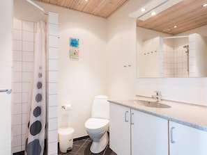 Shower - 6 Person Holiday Home on a Holiday Park in Nørre Nebel (Norre Nebel)