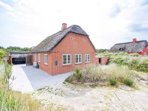 House | Exterior - 4 Person Holiday Home in Norre Nebel (Norre Nebel)