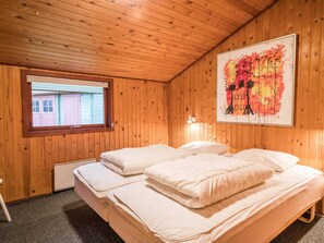 House - 6 Person Holiday Home in Henne (Henne)