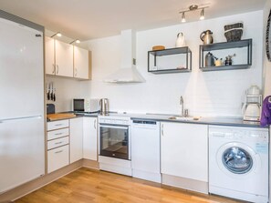 House | Interior - 7 Person Holiday Home in Blavand (Blavand)
