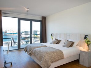 2 bedrooms, iron/ironing board, internet - Apartment in Scheveningen Near the Harbor (The Hague)