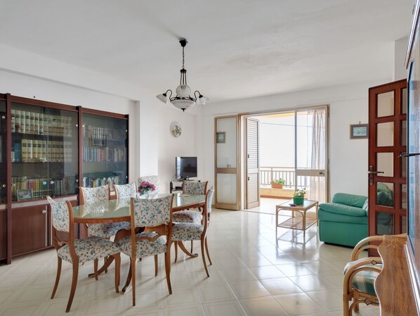 Apartment | Living room