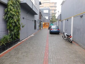 Exterior - Ilva Hotel (Lahore)