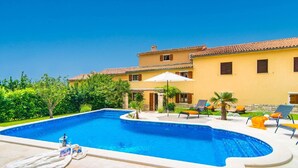 Exterior - Beautiful Holiday House Located in the Small Place of Slivari (Zminj)