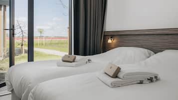 2 bedrooms, individually furnished, bed sheets