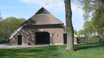 House | Exterior