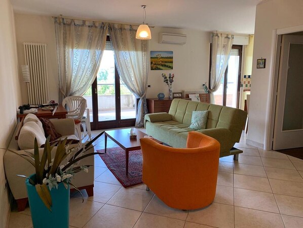 Apartment | Ruang tamu