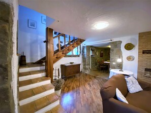 Cottage | Phòng khách