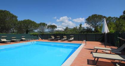 Beautiful Farmhouse in Arezzo With Swimming Pool, Garden