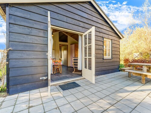 Charming Vacation Home With Terrace