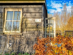 Interior detail - Charming Vacation Home With Terrace (Lage Zwaluwe)