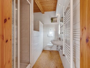 Apartment | Badezimmer