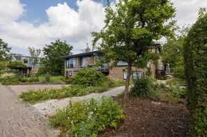 Exterior - Nice House with Garden near Center & Town, Pets Welcome (Vlissingen)