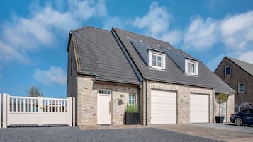 House | Exterior