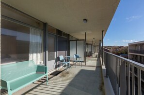Balcony - Romantic Coastal Retreat With Scenic Balcony (Zoutelande)