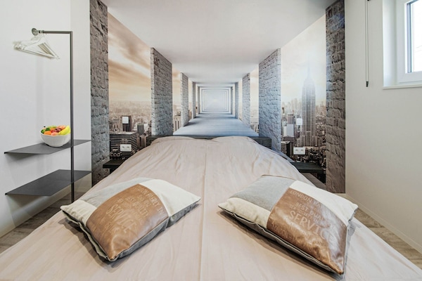 House | 3 bedrooms, individually furnished