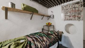 3 bedrooms, individually furnished