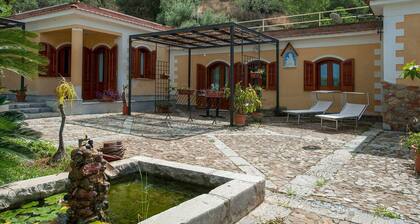 Lovely Holiday Home in Termini Imerese With Roofed Terrace
