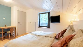 Apartment | 2 bedrooms, bed sheets