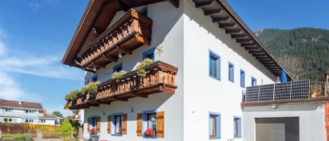 Apartment | Exterior