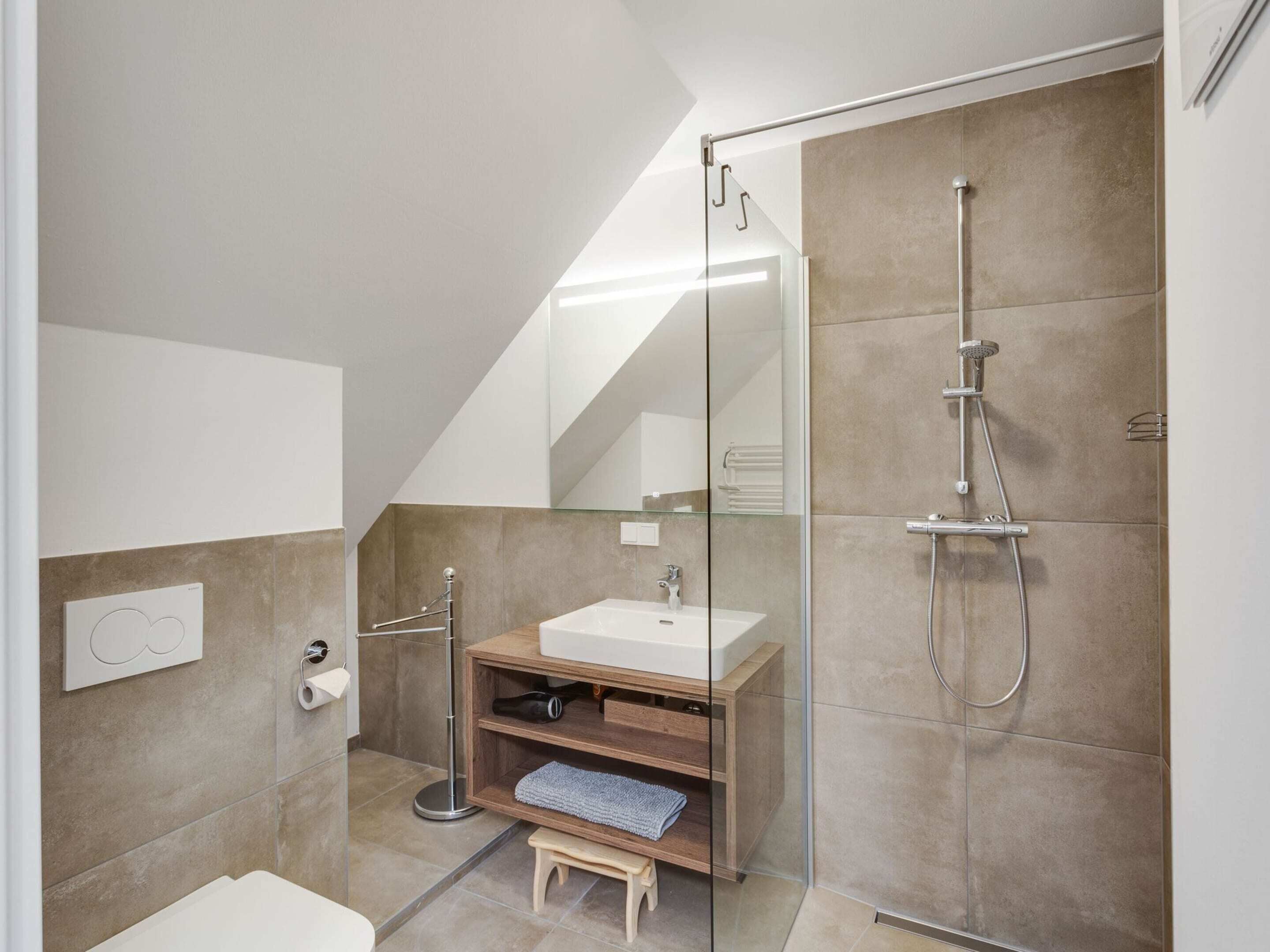Apartment | Bathroom