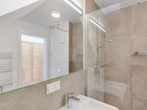 Apartment | Badezimmer