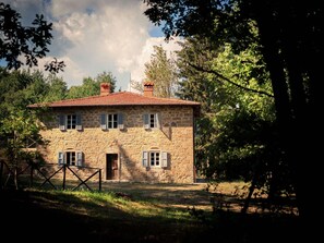 House | Exterior - Belvilla by OYO Villa Pian di Fiore (Pratovecchio Stia)