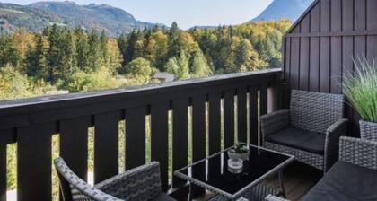 Cosy Holiday Home in bad Goisern With Balcony