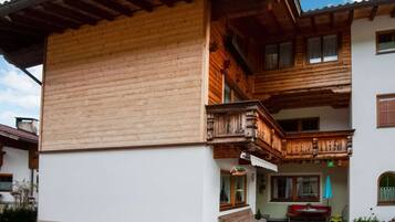 Apartment | Exterior