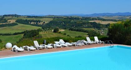 Tuscan Family Haven, Asciano