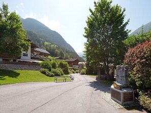 Exterior - Tasteful Apartment in Jerzens With Roof Terrace (Jerzens)