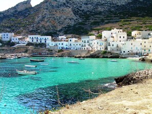 Exterior - Lovely Holiday Home in Favignana Next to the sea (Favignana)