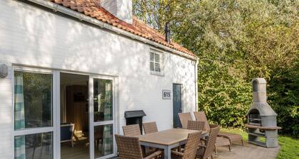 Luxury Cottage With Infrared Sauna Near the Sea