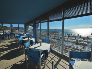 Beach - Well-kept Apartment With Air Conditioning Near the Sea (Loano)