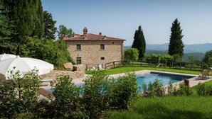 Villa | Basseng
