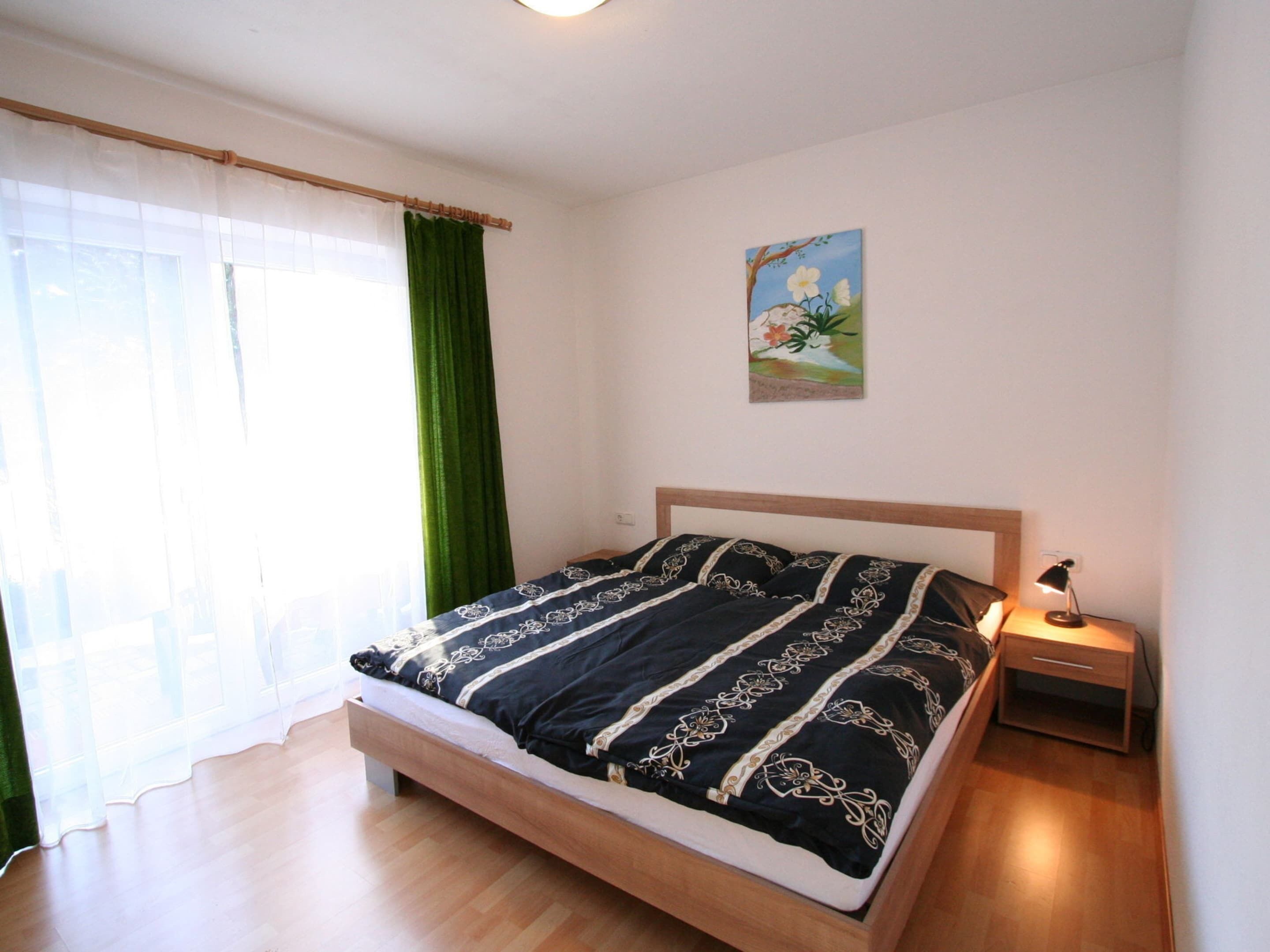 Apartment | 2 Schlafzimmer, individuell eingerichtet, Bettwäsche
