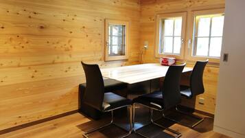 Rumah | Tempat makan