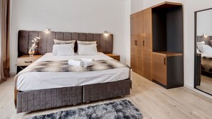 Unclassified image, 3 of 34, button - Classy Apartment in Oberhausen (Oberhausen)