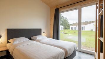 Bungalow | 2 slaapkamers, individueel gemeubileerd, beddengoed