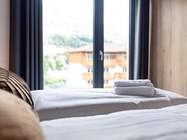 Apartment | 2 bedrooms, individually furnished, bed sheets