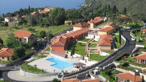 Exterior - Modern Apartment With Balcony or Terrace Located Near sea (Cogoleto)