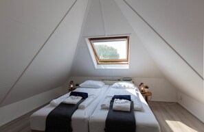 4 bedrooms, bed sheets - Snug Holiday Home in Huissen near Center (Huissen)