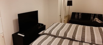 Snug Holiday Home in Huissen near Center