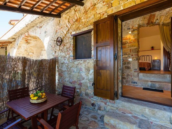 Villa | Restaurantes