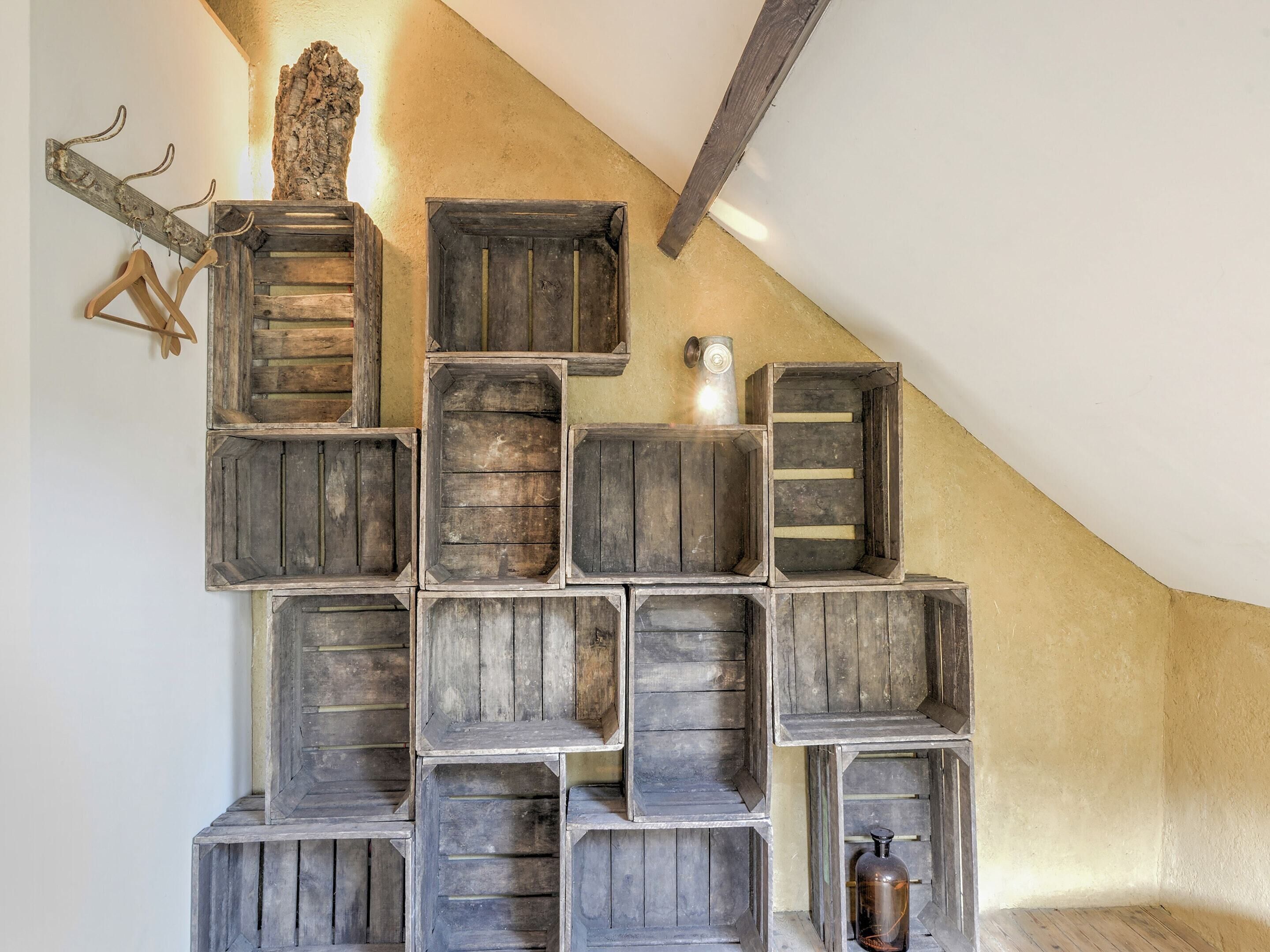 House | 3 bedrooms, individually furnished, bed sheets