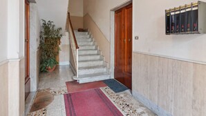 Apartment | Bahagian dalam