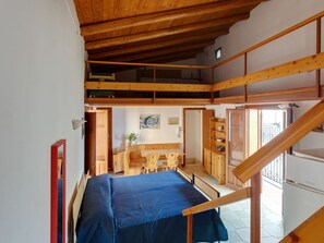2 bedrooms, bed sheets - Sea-view Apartment in Castellammare Del Golfo near Center (Castellammare del Golfo)