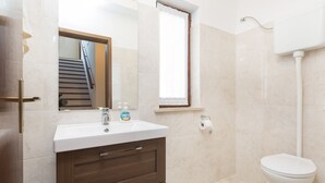 Unclassified image, 5 of 38, button - Pleasant Holiday Home in Porec With Swimming Pool (Porec)