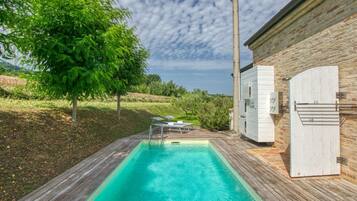 Piscina all'aperto